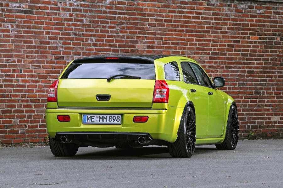  Chrysler 300C Touring by HplusB Design (LE) 2015 года  (фото 5 из 7)